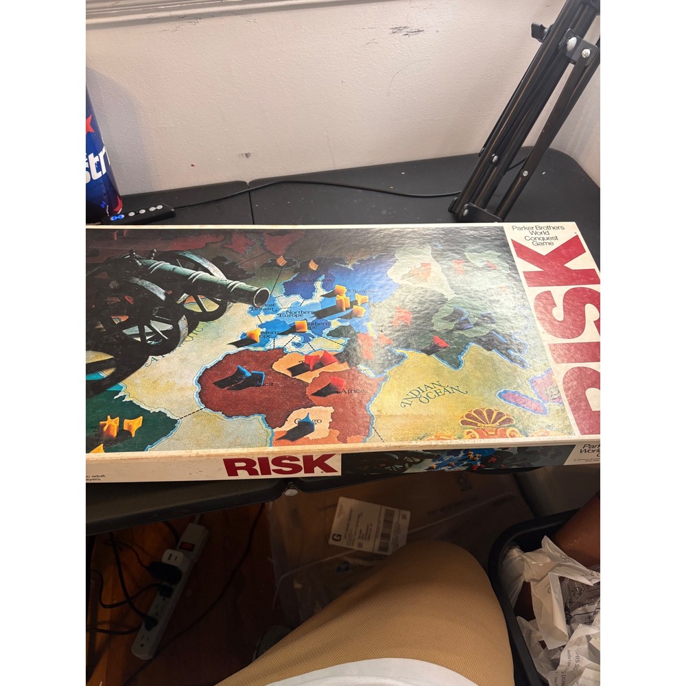 Vintage 1975 Risk Board Game Parker Brothers World Conquest Game No 44 Complete